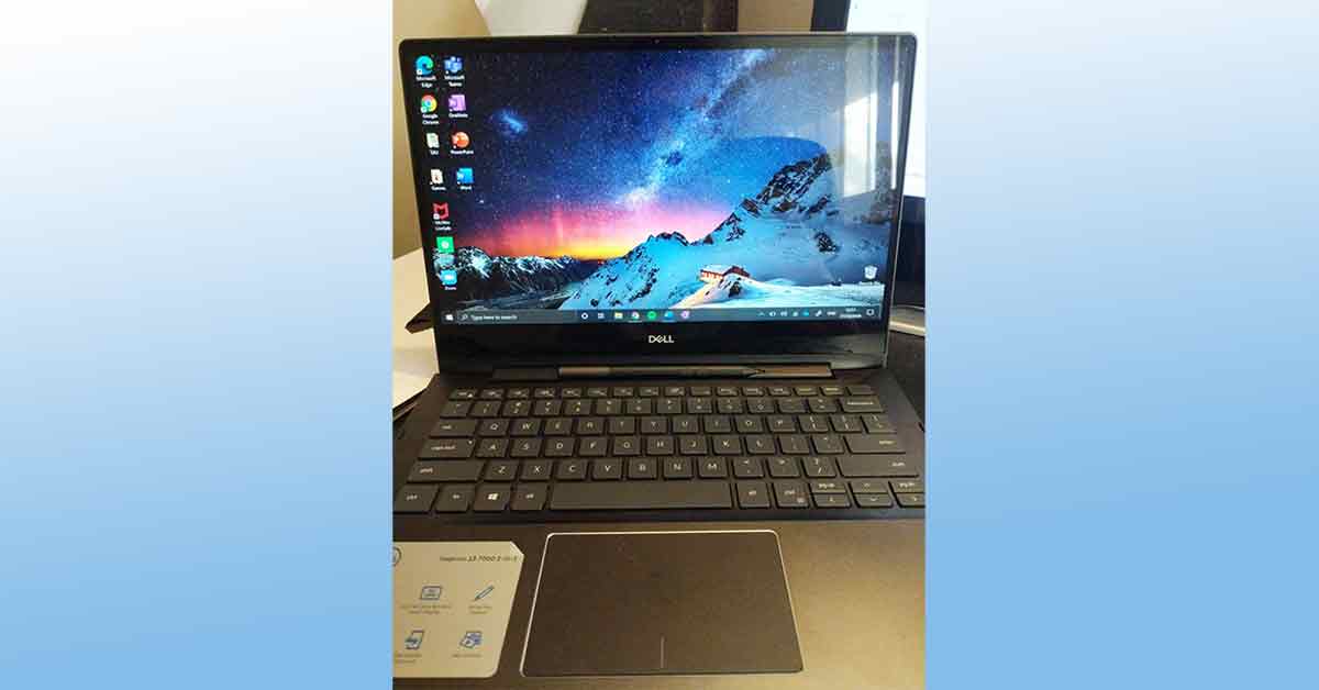 Dell Inspiron 15 3520 Business Touchscreen Laptop